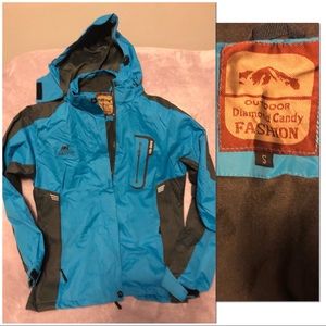 Small Ski/waterproof jacket.